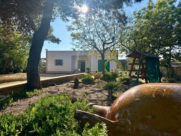 casa indipendente in vendita a San Vito dei Normanni in zona Poggioreale