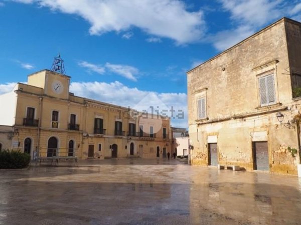 casa indipendente in vendita a San Vito dei Normanni in zona Centro Storico