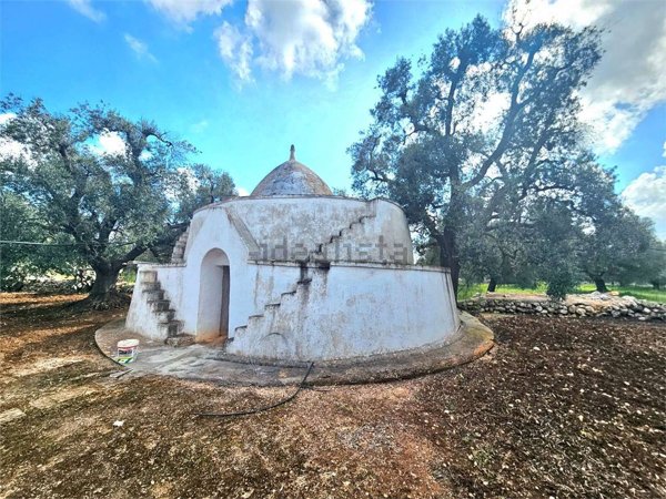 trullo in vendita a San Vito dei Normanni in zona Poggioreale