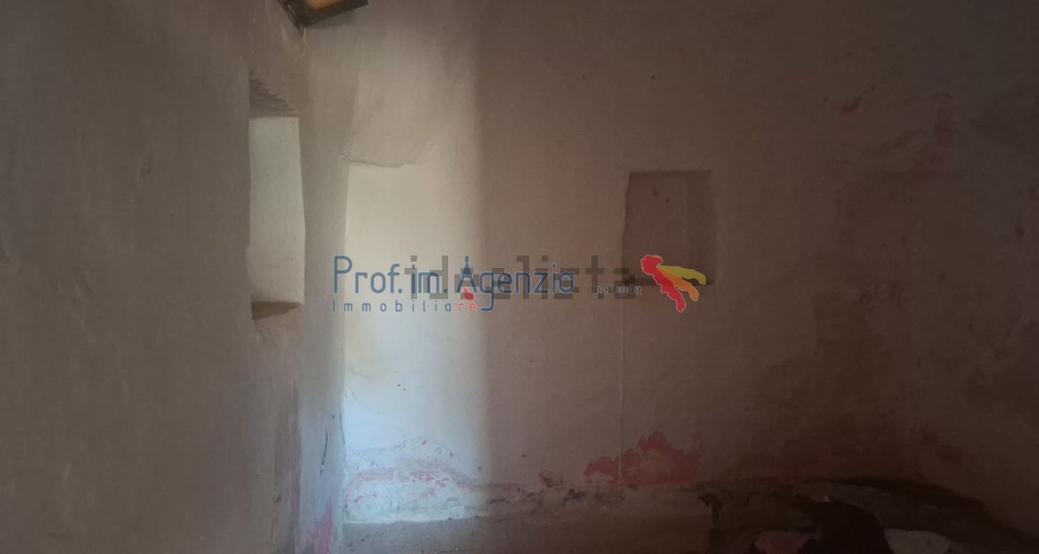 trullo in vendita a San Vito dei Normanni in zona Poggioreale