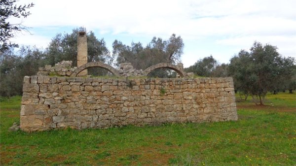 casale in vendita a San Vito dei Normanni in zona Poggioreale