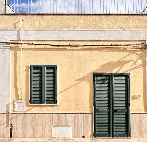 casa indipendente in vendita a San Vito dei Normanni in zona Centro Storico