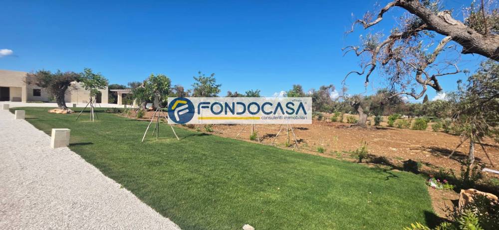 casa indipendente in vendita a San Vito dei Normanni in zona Poggioreale