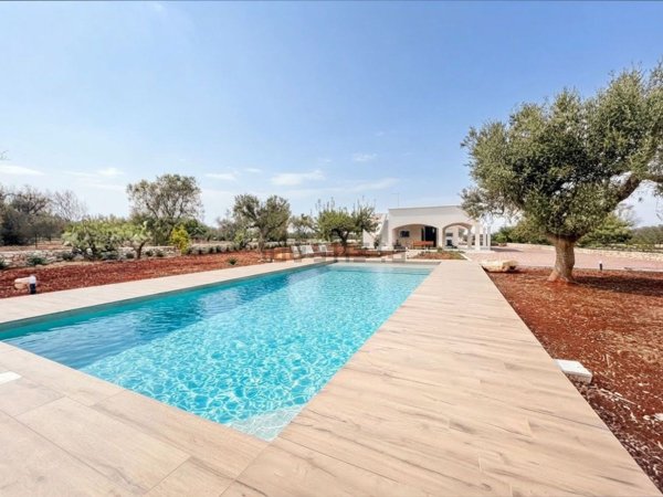 casa indipendente in vendita a San Vito dei Normanni