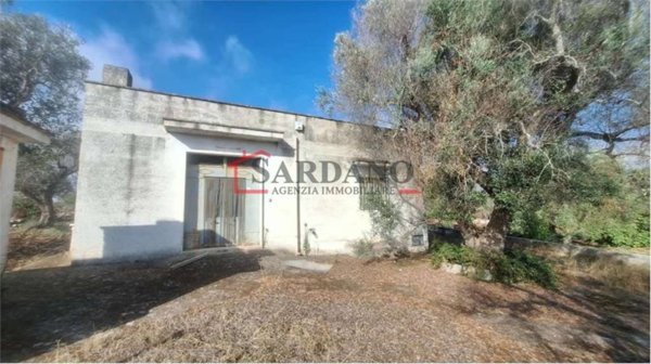 casa indipendente in vendita a San Vito dei Normanni in zona Conforto