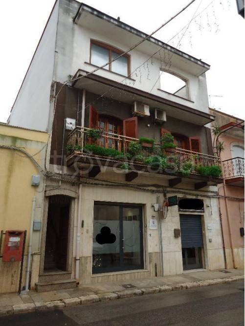 appartamento in vendita a San Vito dei Normanni in zona Centro Storico
