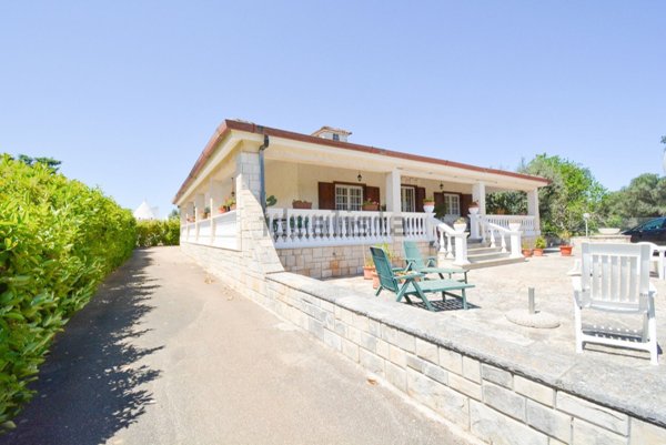 casa indipendente in vendita a San Vito dei Normanni in zona Centro Storico