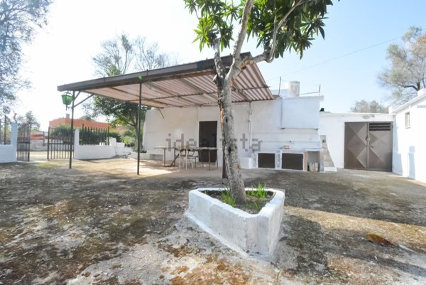 trullo in vendita a San Vito dei Normanni in zona Centro Storico