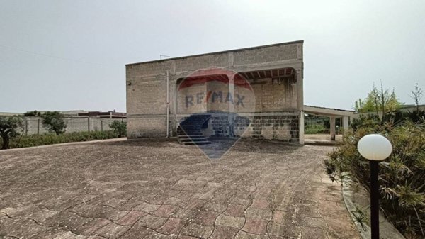 casa indipendente in vendita a Torchiarolo