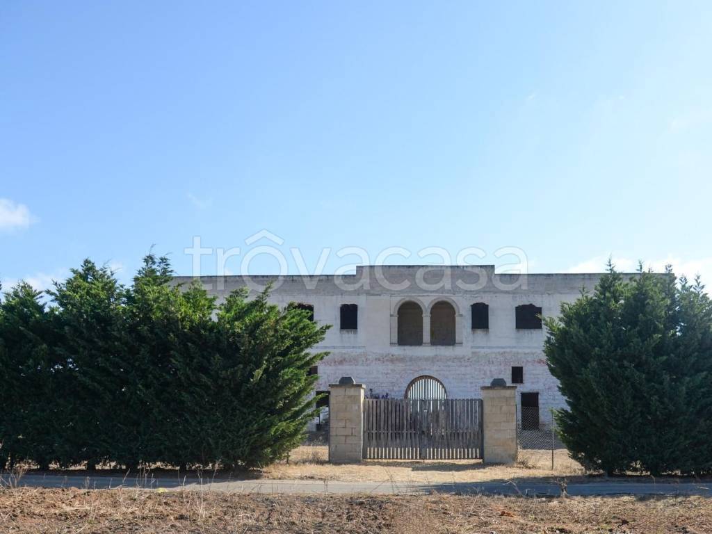 casa indipendente in vendita a Torchiarolo in zona Lendinuso