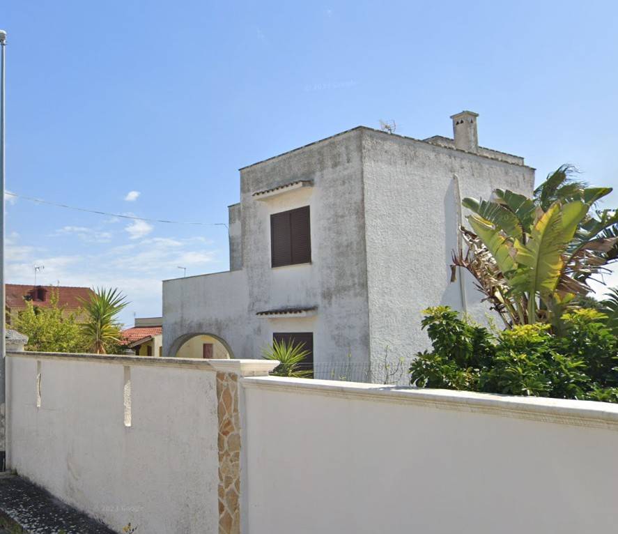 casa indipendente in vendita a Torchiarolo