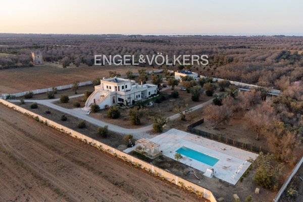 casa indipendente in vendita a Torchiarolo