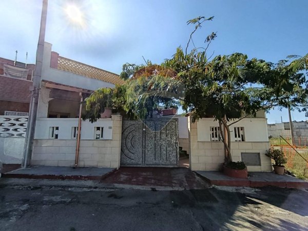 casa indipendente in vendita a Torchiarolo