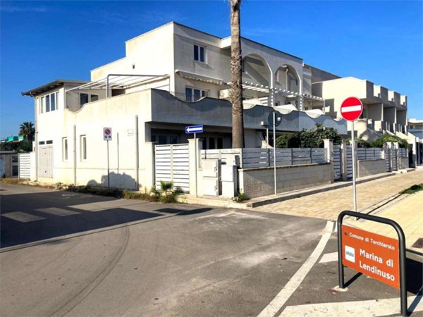 casa indipendente in vendita a Torchiarolo in zona Lendinuso