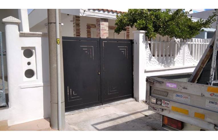 casa indipendente in vendita a Torchiarolo