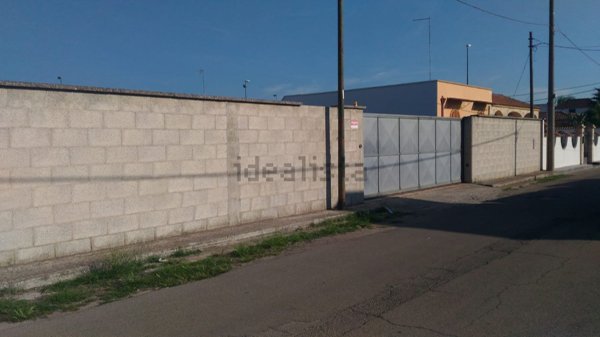 terreno edificabile in vendita a Torchiarolo