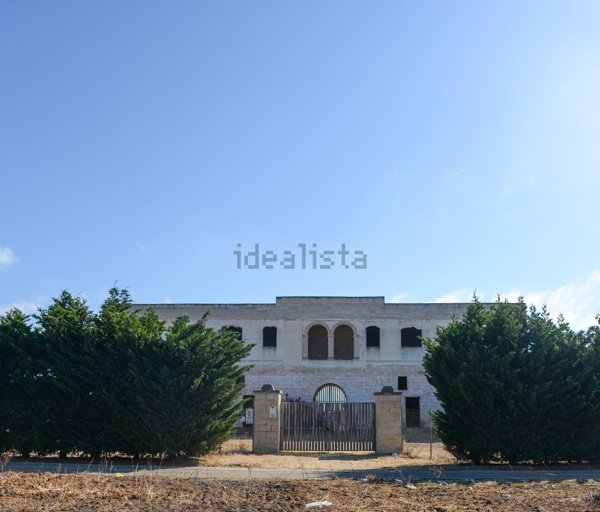 casale in vendita a Torchiarolo in zona Lendinuso