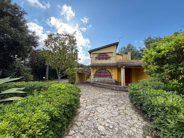 casa indipendente in vendita a Torchiarolo