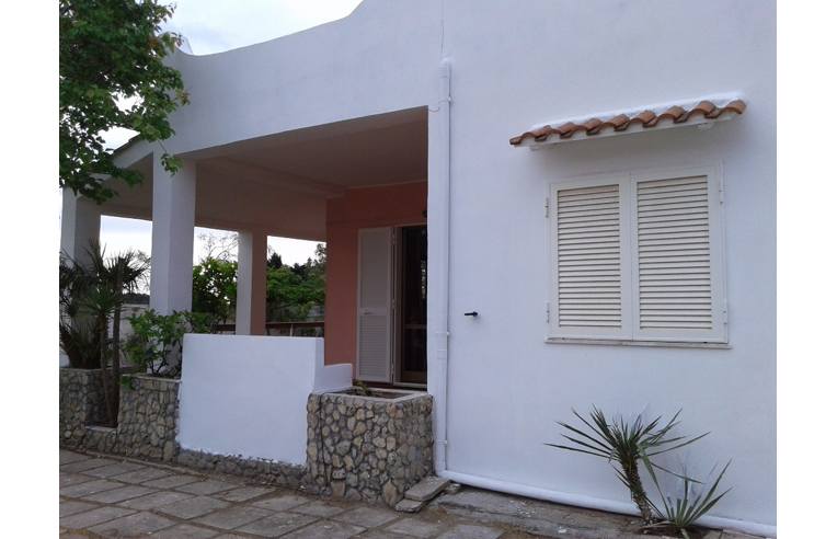 casa indipendente in vendita a Torchiarolo