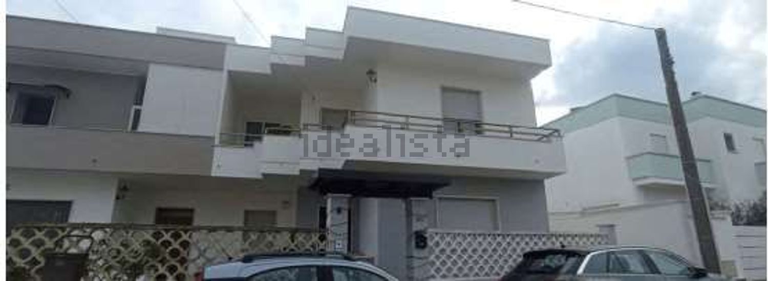 casa indipendente in vendita a Torchiarolo