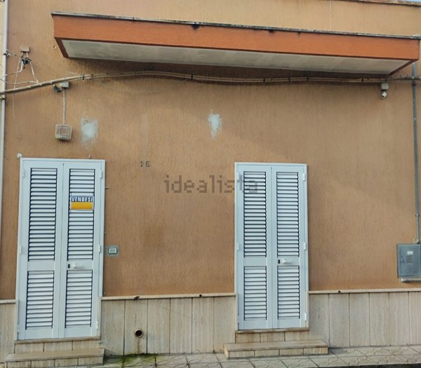 casa indipendente in vendita a Torchiarolo