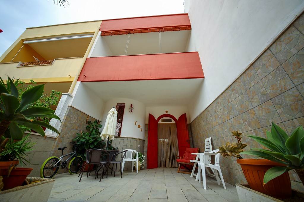 casa indipendente in vendita a Torchiarolo in zona Lendinuso