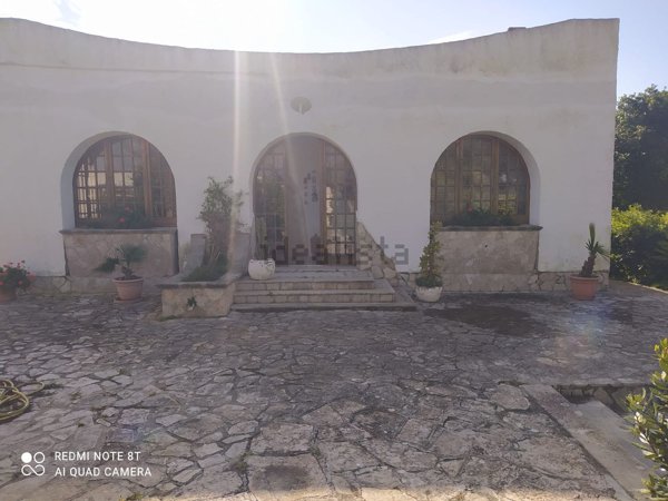 casa indipendente in vendita a Torchiarolo in zona Lendinuso