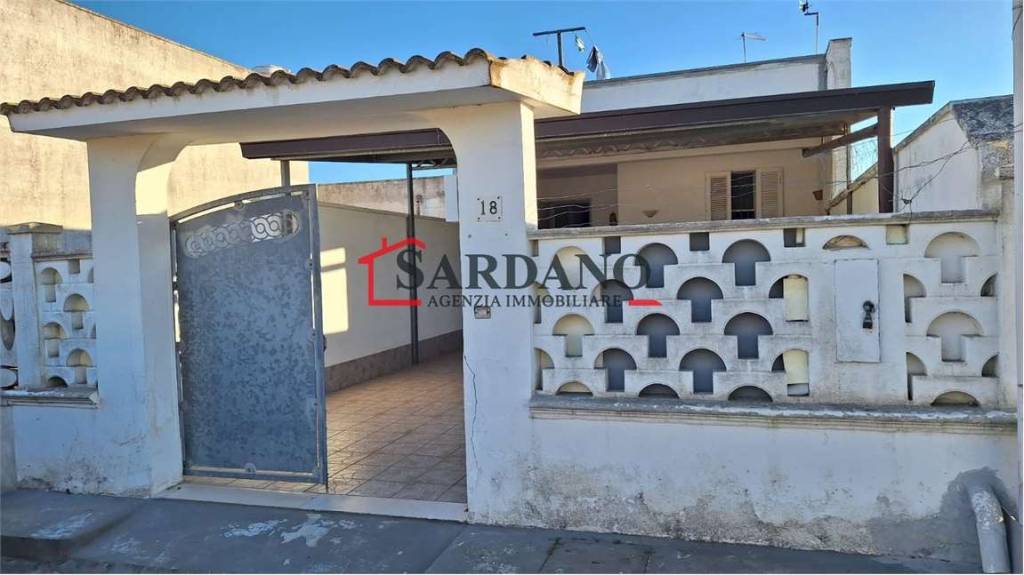 casa indipendente in vendita a Torchiarolo