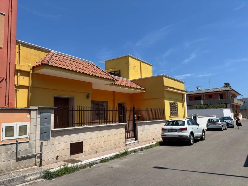 casa indipendente in vendita a Torchiarolo
