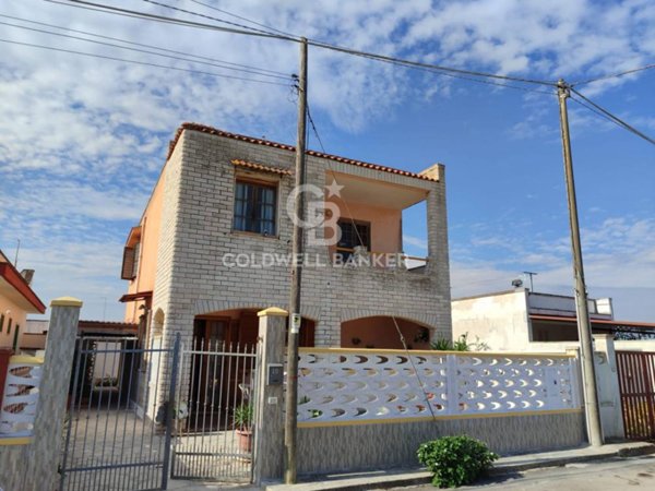 casa indipendente in vendita a Torchiarolo in zona Lendinuso