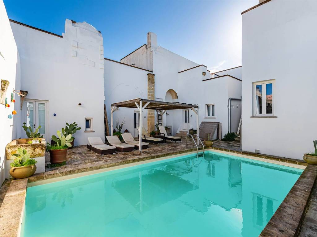 casa semindipendente in vendita a Torre Santa Susanna