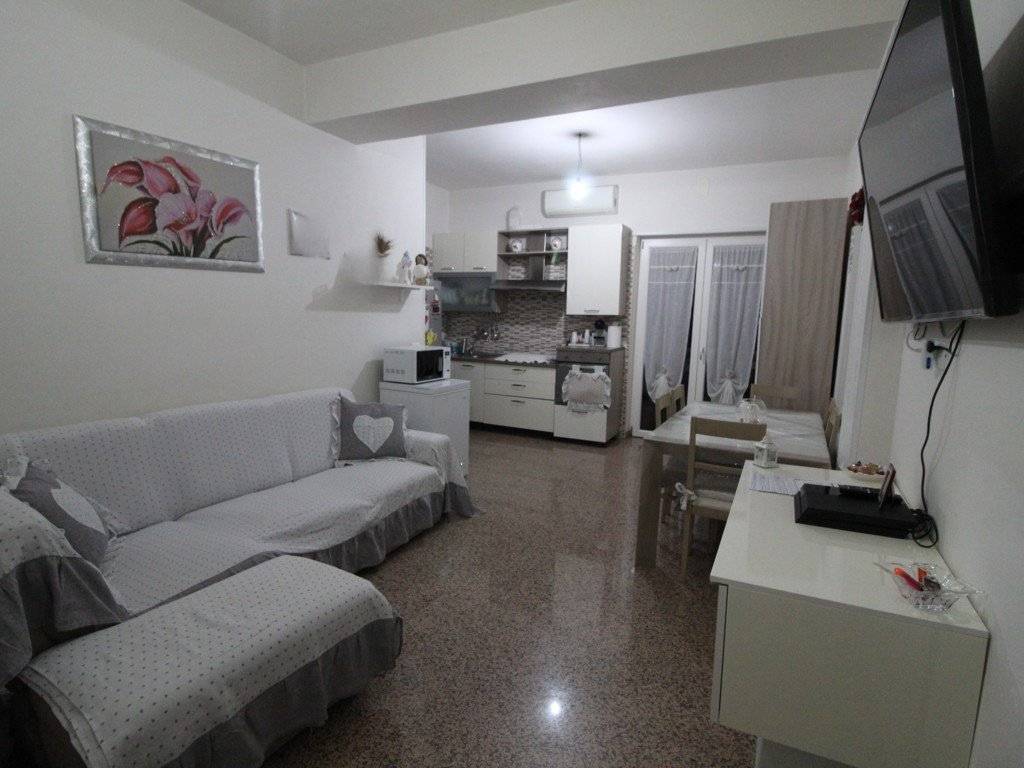 casa indipendente in vendita a Villa Castelli