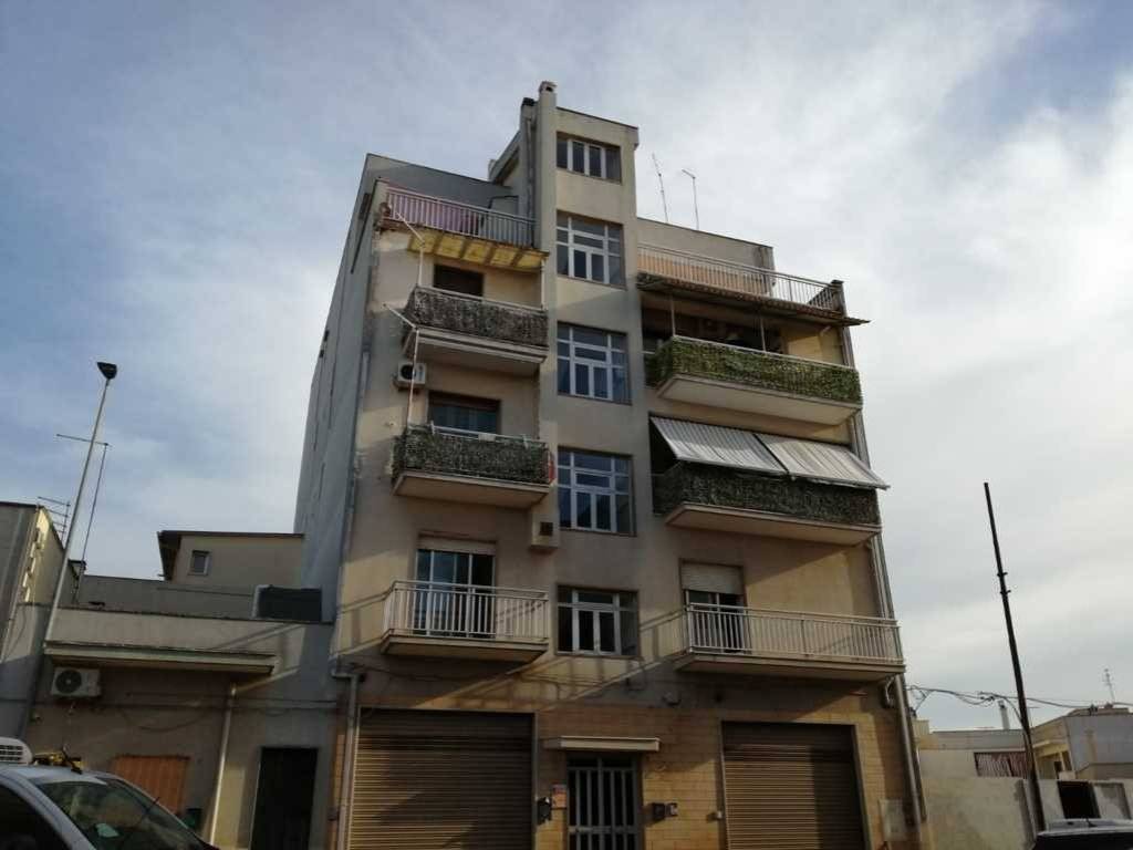 casa indipendente in vendita a Villa Castelli