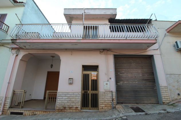 casa indipendente in vendita a Villa Castelli