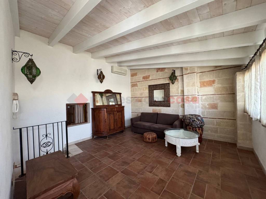 casa indipendente in vendita a Villa Castelli