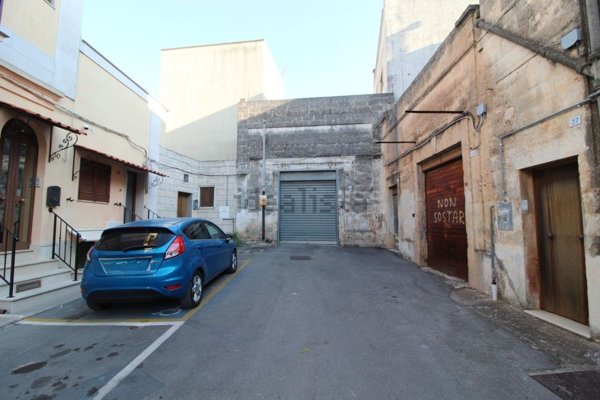 casa indipendente in vendita a Villa Castelli