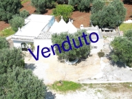 casa indipendente in vendita a Villa Castelli