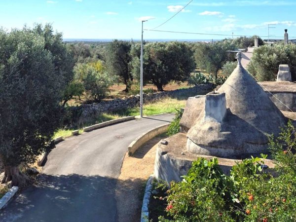 casa indipendente in vendita a Villa Castelli