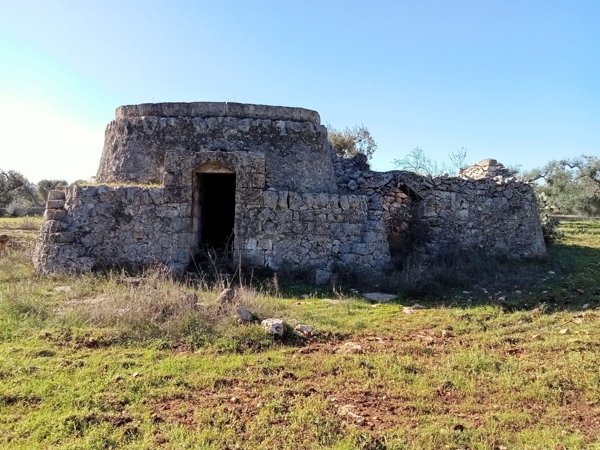 casa indipendente in vendita a Villa Castelli