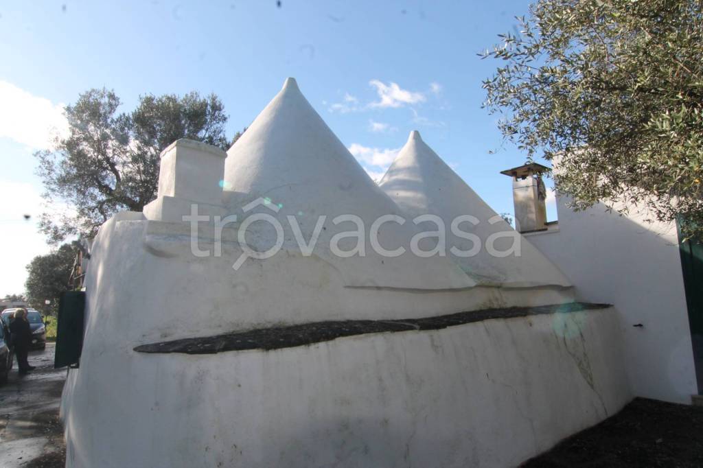 casa indipendente in vendita a Villa Castelli