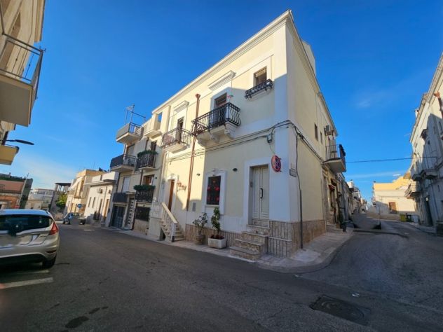 casa indipendente in vendita a Villa Castelli