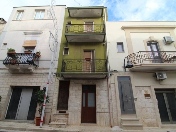 casa indipendente in vendita a Villa Castelli