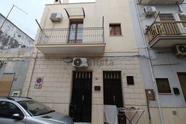 casa indipendente in vendita a Villa Castelli