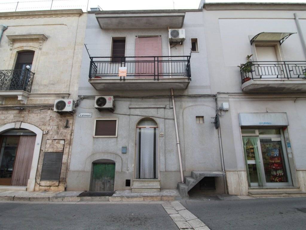 casa indipendente in vendita a Villa Castelli