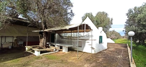 casa indipendente in vendita a Villa Castelli