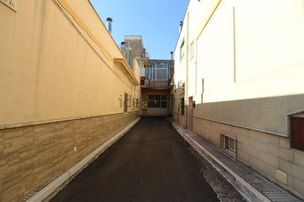 casa indipendente in vendita a Villa Castelli