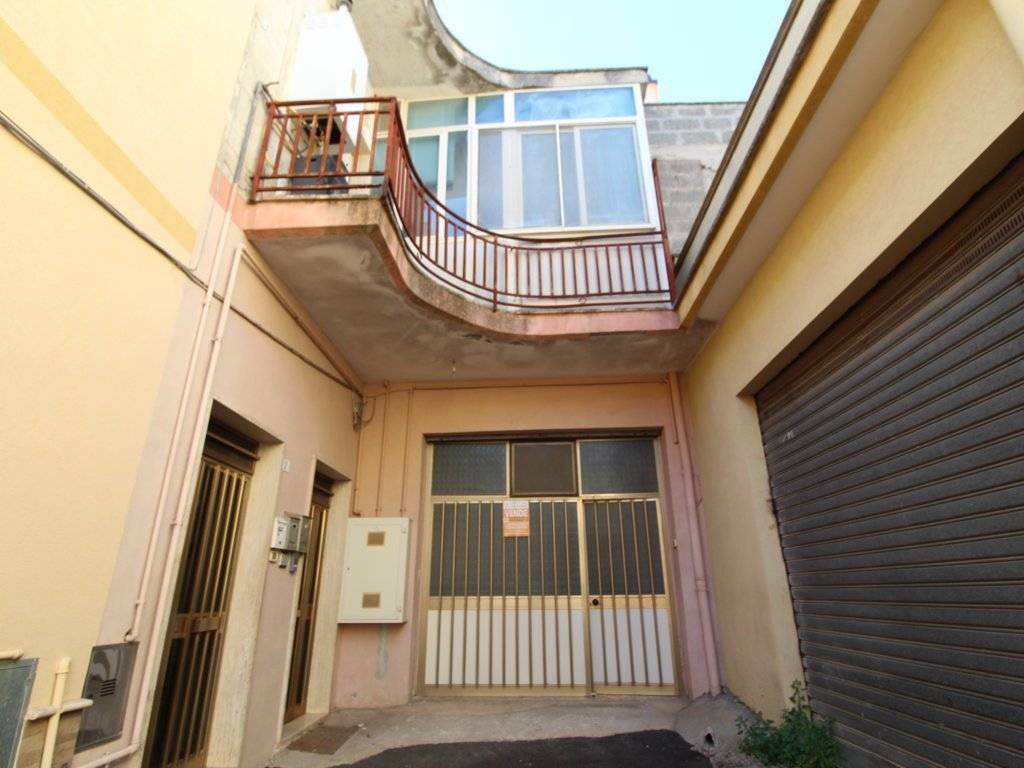 casa indipendente in vendita a Villa Castelli
