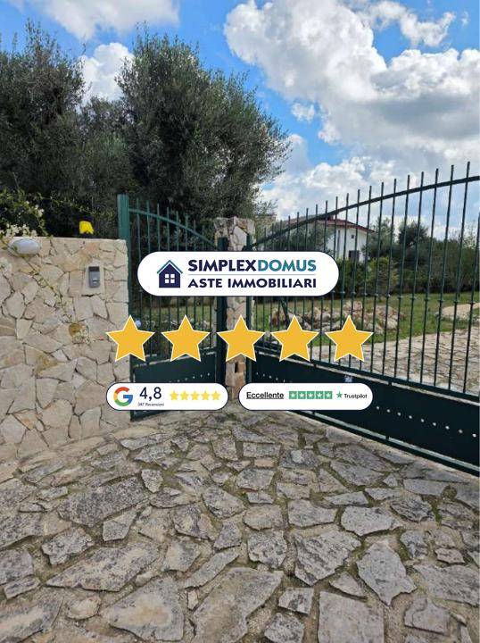 casa indipendente in vendita a Villa Castelli