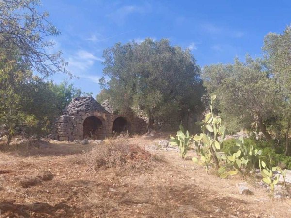casa indipendente in vendita a Villa Castelli