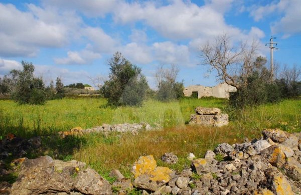 casa indipendente in vendita ad Alessano